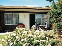 Sunset Court Motel 4