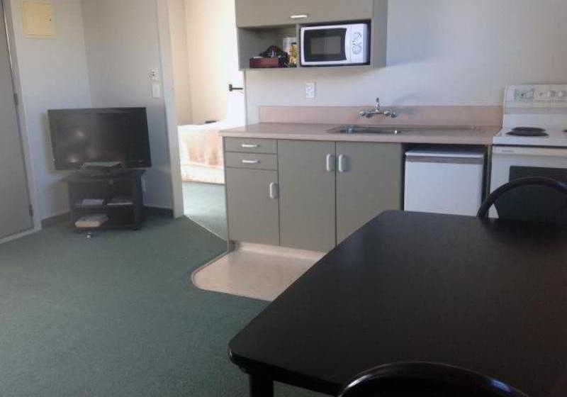 Hotel Durham Motor Inn 1