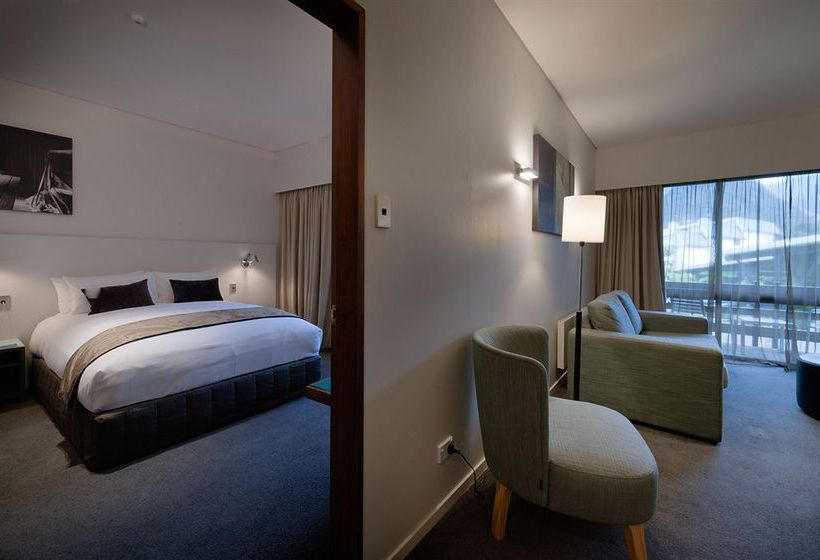 Scenic Hotel Franz Josef Glacier 11