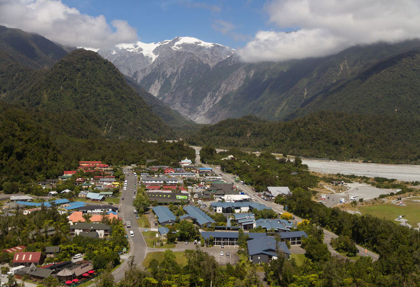 Scenic Hotel Franz Josef Glacier 18