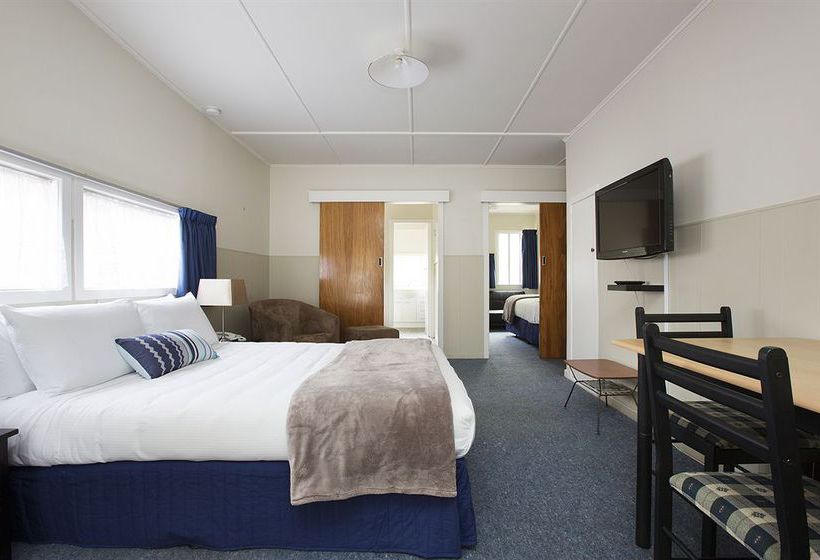 Harbour View Motel 12