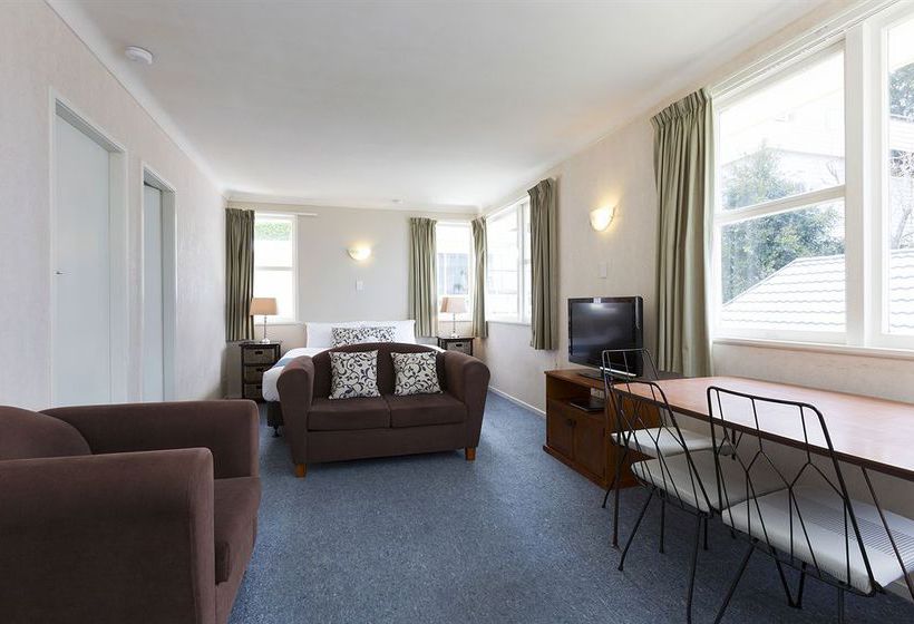 Harbour View Motel 8