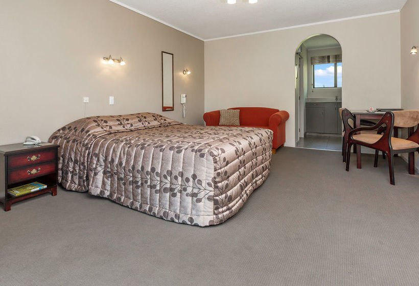 Hotel Kingwoods Manor 1