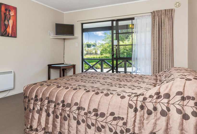 Hotel Kingwoods Manor 13