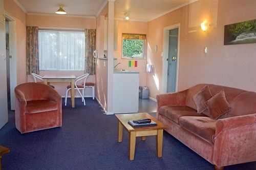 Hotel Parklands Motor Lodge 16