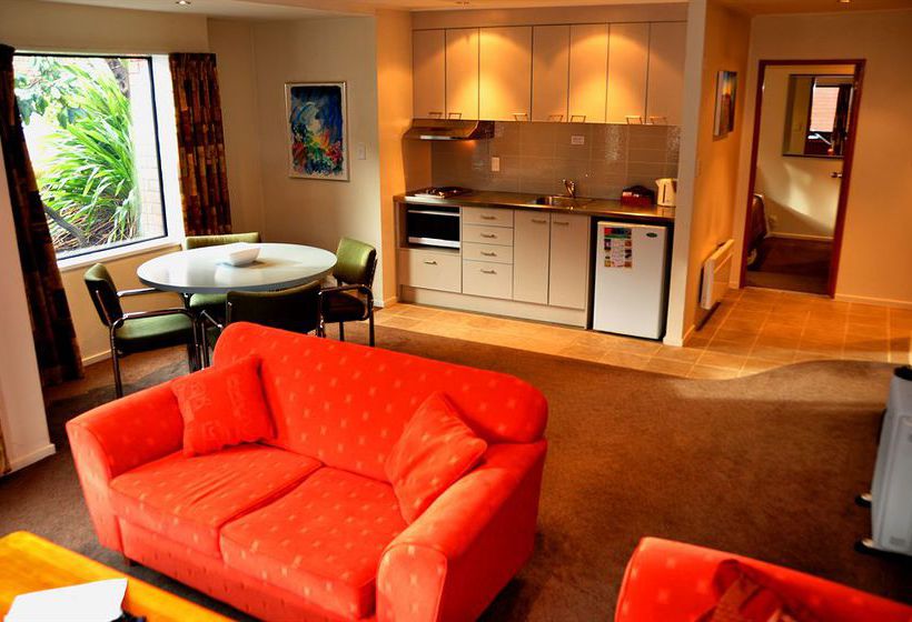 St James Apartments 3