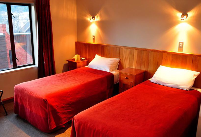 St James Apartments 9