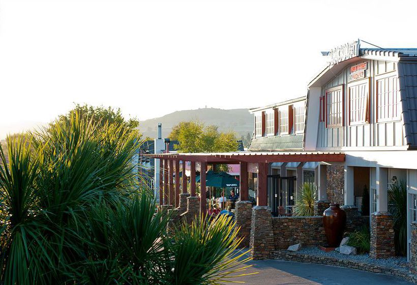 Hotel Sun Court Motor Taupo Isla Norte