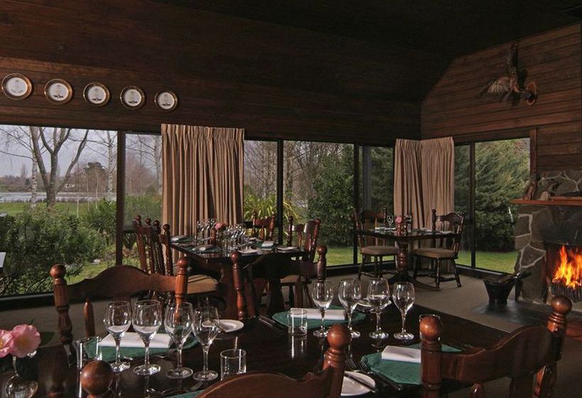 Hotel Tongariro Lodge 6