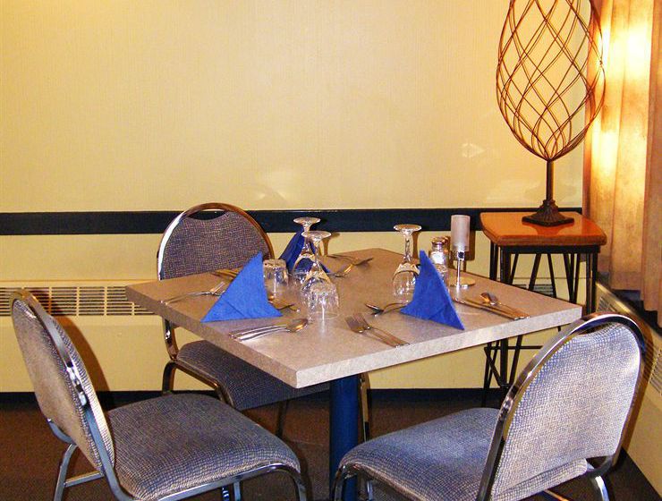 Hotel Westport Motor 10