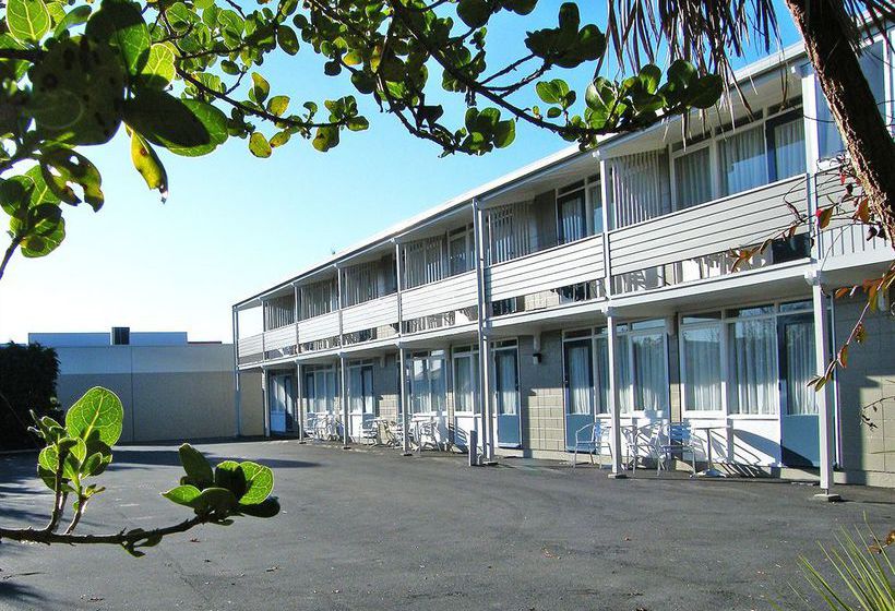 Hotel Westport Motor 4