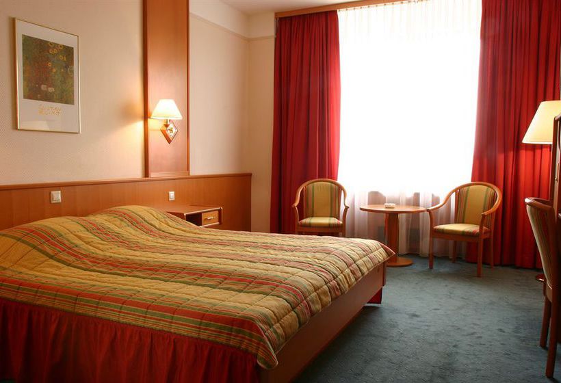 Hotel Atrium Palace 19