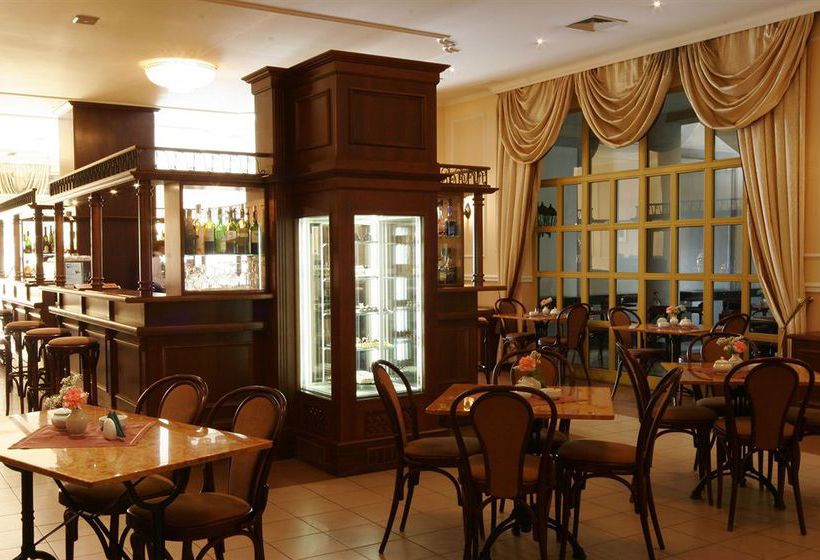 Hotel Atrium Palace 9