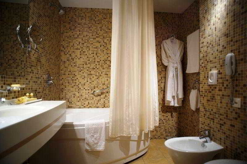 Azimut Hotel Siberia 1