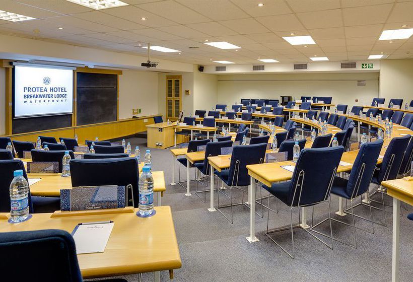 Protea Hotel Cape Town Waterfront Breakwater Lodge 13