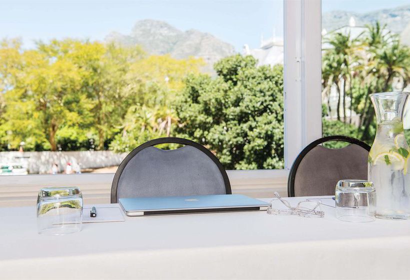 Hotel Cape Town Hollow 16
