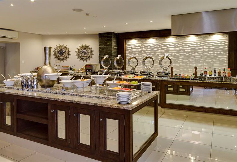 Hotel Capital Protea 19