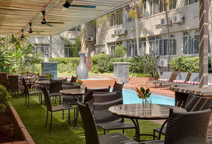 Hotel Capital Protea 4