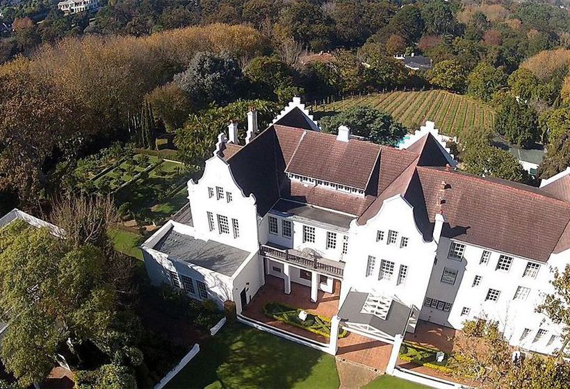 Hotel Cellars-Hohenort 13