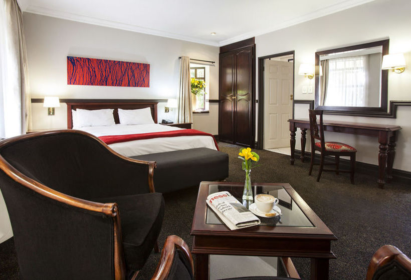 Court Classique Suit Hotel Pretoria 11