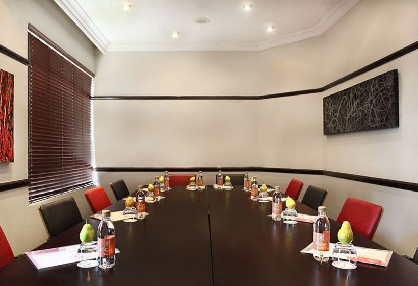 Court Classique Suit Hotel Pretoria 5