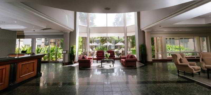 Airport Grand Hotel & Conference Centre 19