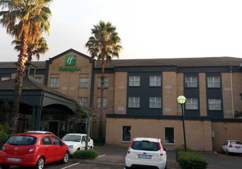 Airport Grand Hotel & Conference Centre 20