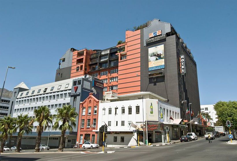 Cape Town Lodge Hotel & Conference Center