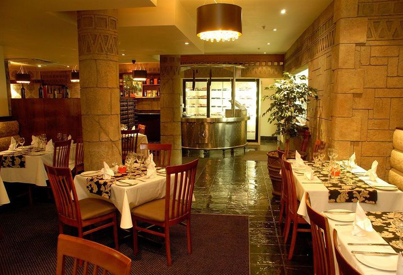 Cape Town Lodge Hotel & Conference Center 7