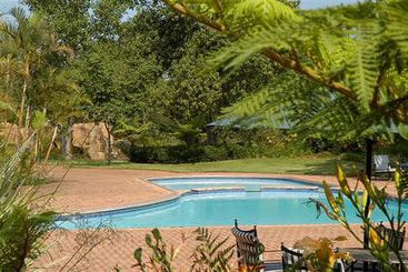 Greenway Woods Resort 11