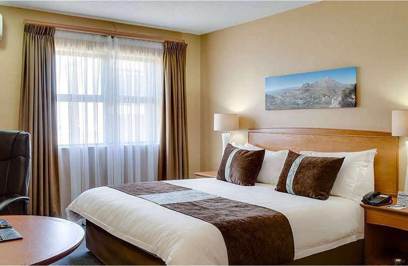 Protea Hotel Landmark Lodge -Tygervalley 3