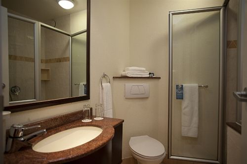 Hotel The Lodge Bellville