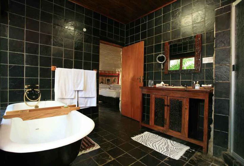 Misty Hills Country Hotel Conference Centre & Spa 3