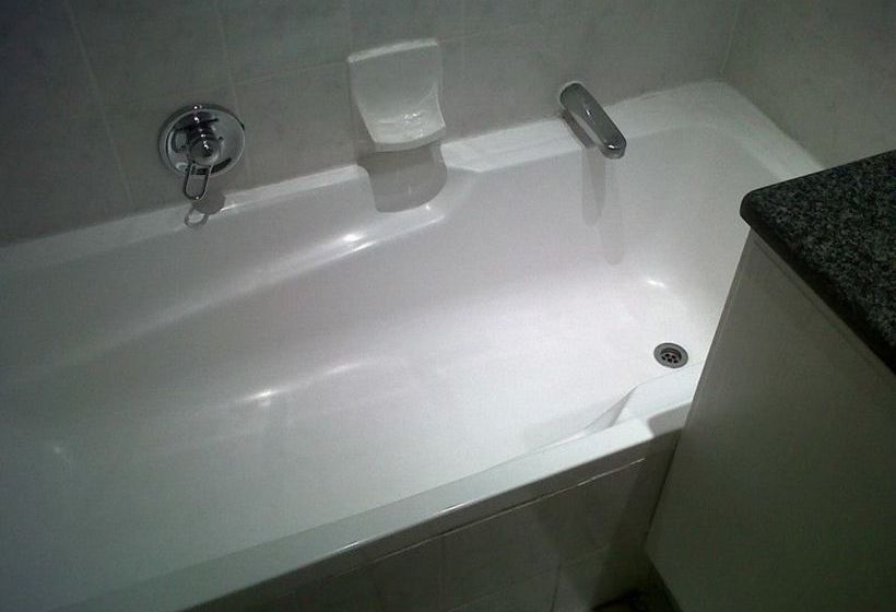 The Westford Hotel 10