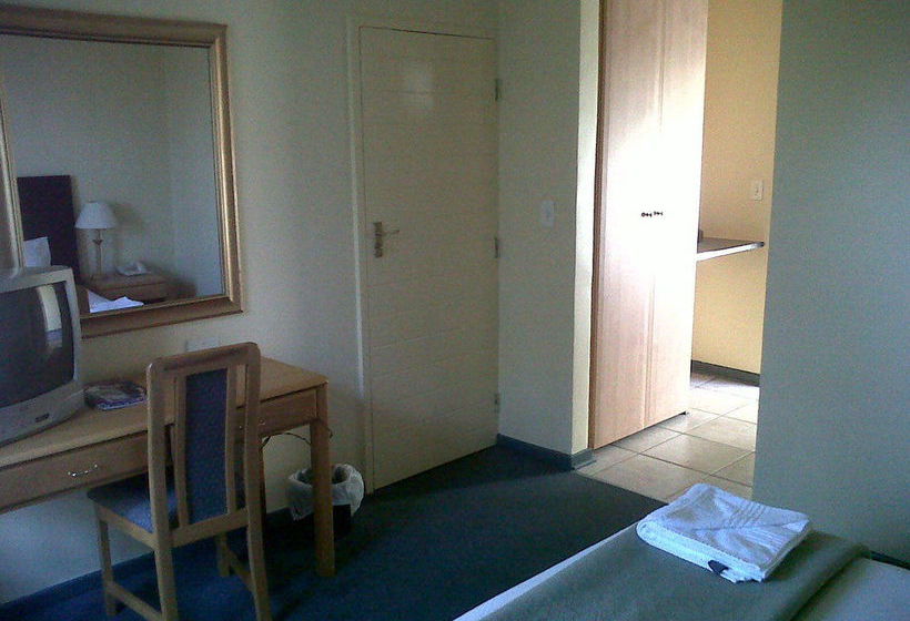 The Westford Hotel 6