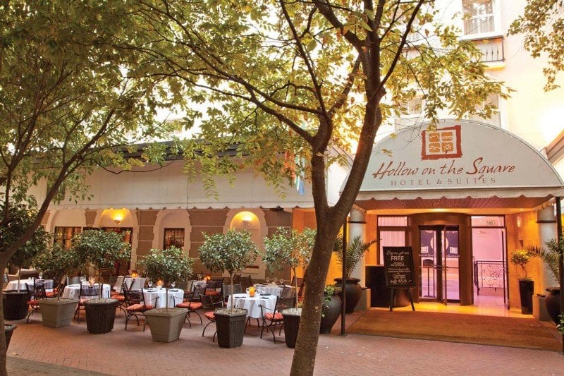 Hollow on the Square Hotel & Suites