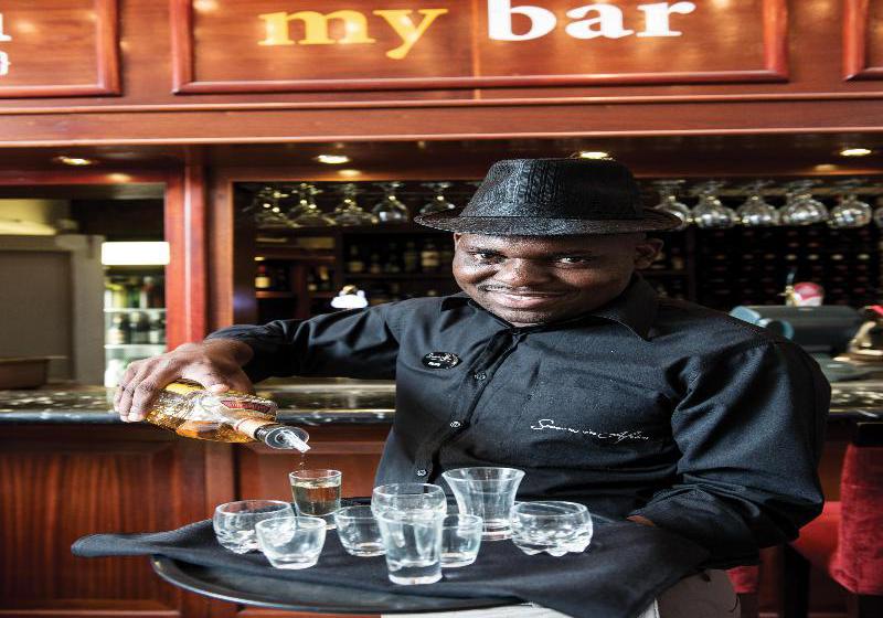 Hollow on the Square Hotel & Suites 18