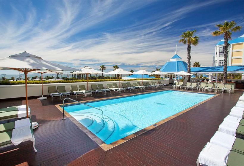 Hotel Table Bay 13