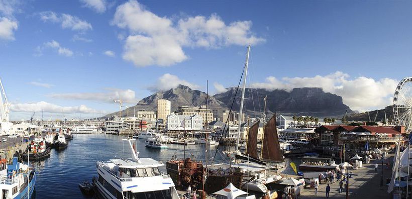 Hotel Table Bay 18