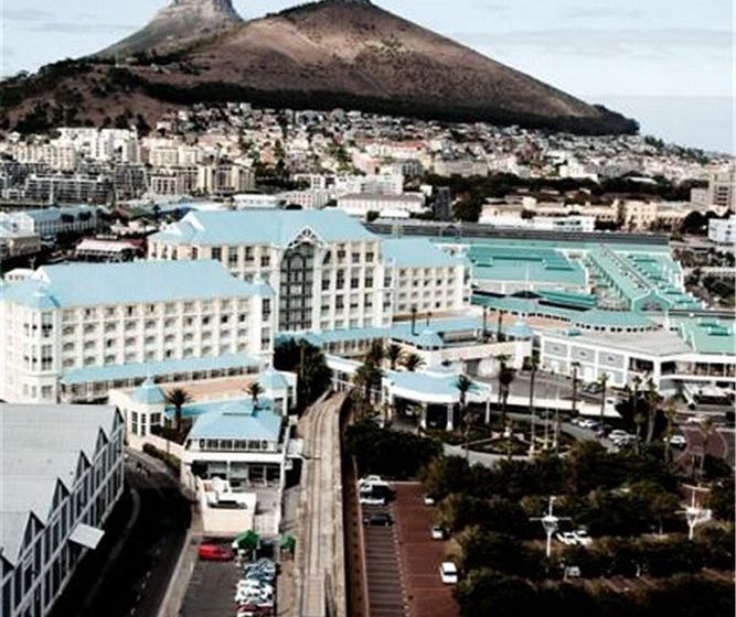 Hotel Table Bay 5