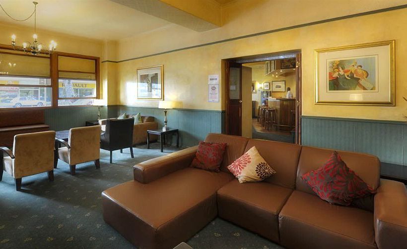 The Tulip Hotel & Conference Centre 5