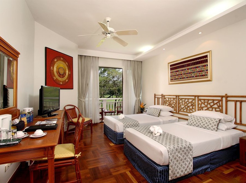 Hotel Allamanda Laguna Phuket 9