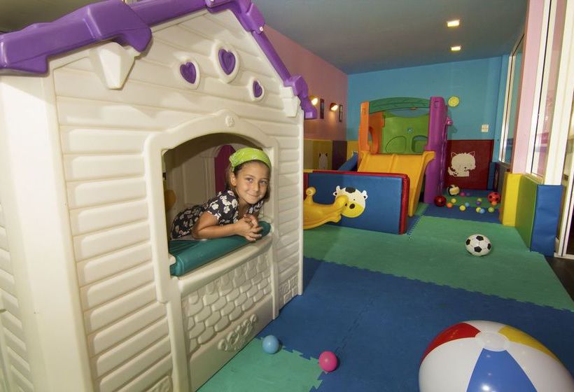 Chaweng Cove Beach Resort 17