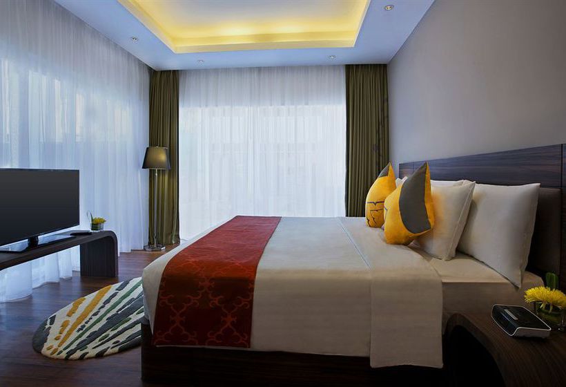 Novotel Resort Karon Beach Phuket 1