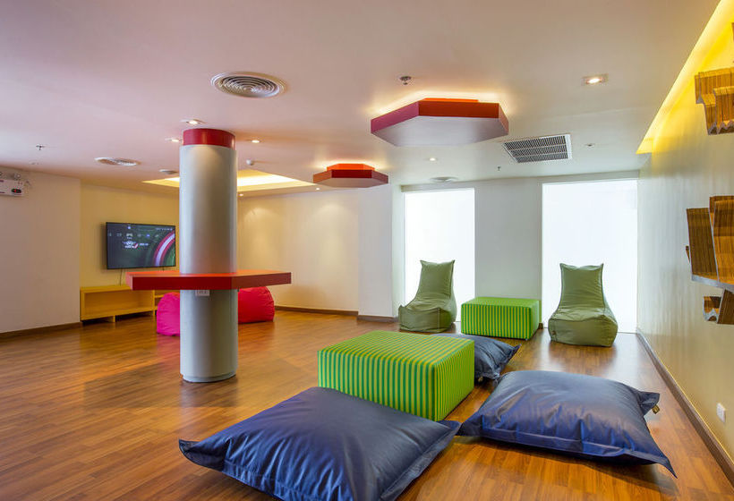 Novotel Resort Karon Beach Phuket 11