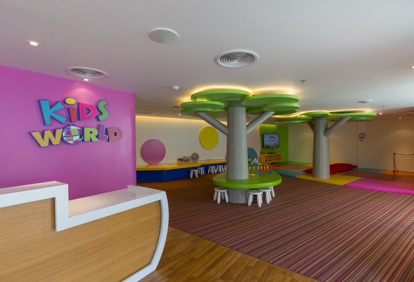 Novotel Resort Karon Beach Phuket 13