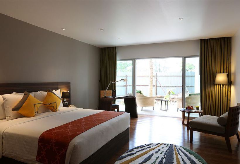 Novotel Resort Karon Beach Phuket 8