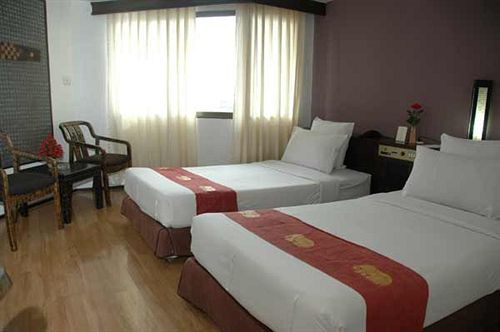 Holiday Garden & Resort 16