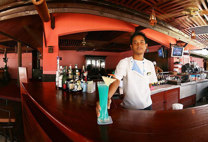 Hotel Imperial Boat House Beach Resort 14