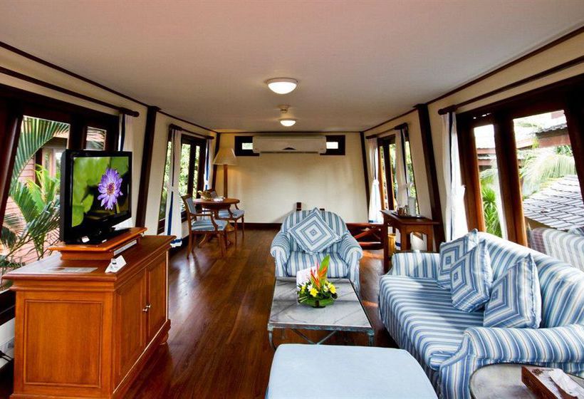 Hotel Imperial Boat House Beach Resort 2